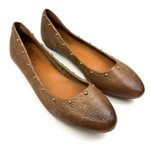 Like new! Kork-Ease Violette brown pebbled leather studded comfort flats 7.5